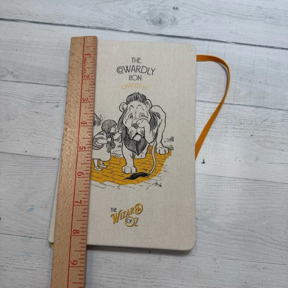 Moleskine Limited Edition Wizard of Oz Notebook, cowardly lion (5